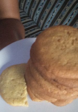 A picture of Date and Ginger Cookies.