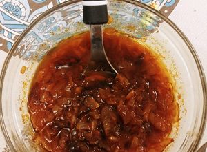 Una foto de Salsa ultra picante de la doble mala palabra