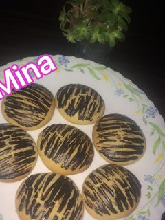 عکسی از دستور شیرینی قرابیه عسل دارچینی