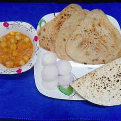 છોલે પરાઠા(Chole paratha recipe in Gujarati)-レシピのメイン写真