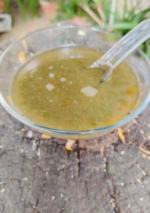 A picture of Green Amaranth leaves soup.