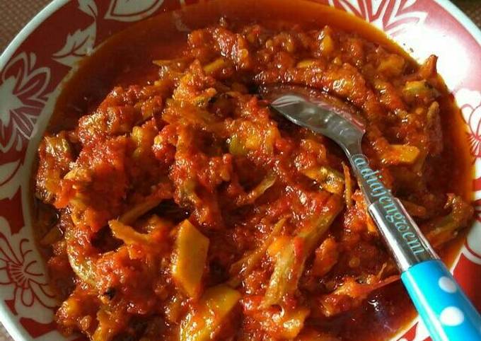 Resep Sambel mangga kweni oleh Weni handayani - Cookpad