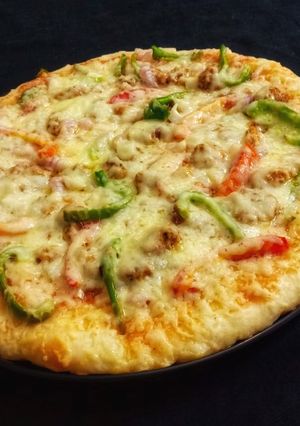 A picture of Fajita pizza.