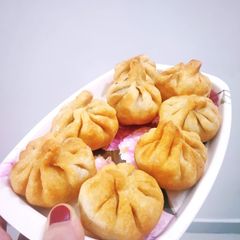 A picture of Fried modak.