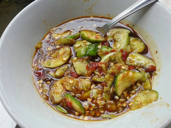 Cara Simple Membuat Resep  Rujak Timun Jeletot yang Enak Banget, Enak Banget