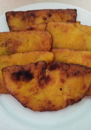Una foto de Empanadas de plátano maduro