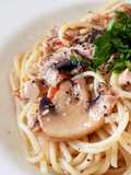 Tuna and Mushroom Aglio olio