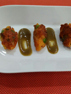 A picture of Cheese fritters.