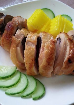 Hình của món Gà cuộn giò nấm chiên.
