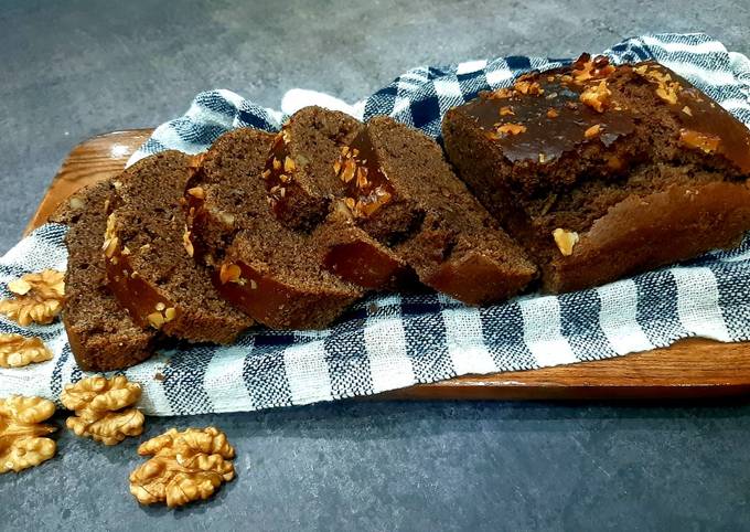 Wheat flour walnut pond cake