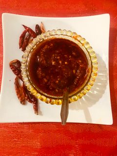 शेजवान चटणी (schezwan chutney recipe in marathi) रेसिपी चे मुख्य फोटो