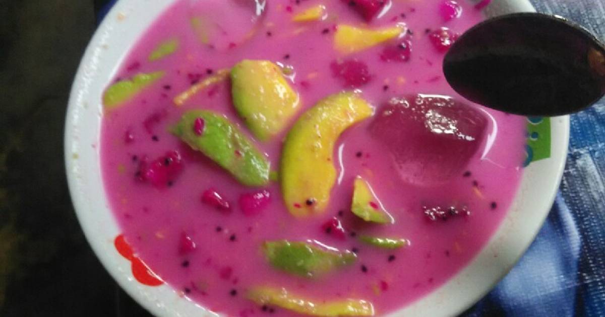 Resep Es alpukat dan buah naga oleh Mirawati Rahayu - Cookpad