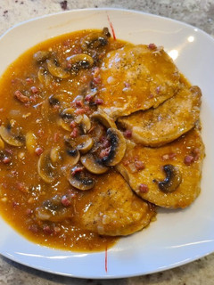 Una foto de Lomo de cerdo en salsa castellana