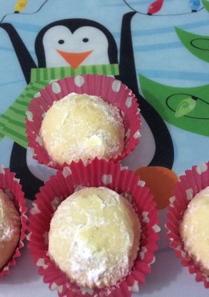 A picture of Melt in your mouth cookies #authormarathon.