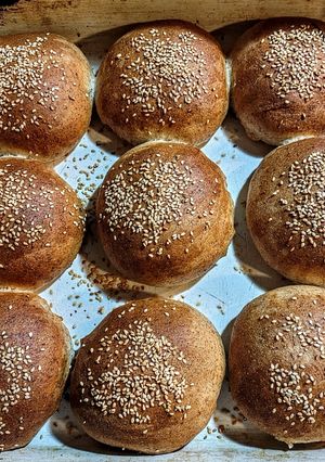 Una foto de Pan integral de hamburguesas