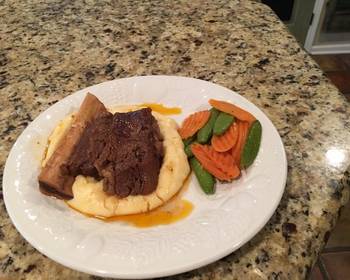 Easy Recipe Beef Short Rib with Corn Whipped Potatoes Yummy