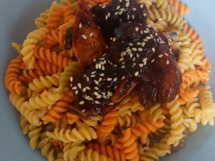 Langkah Mudah untuk Membuat Resep Fusilli dan Iga Panggang Madu Anti Ribet, Lezat