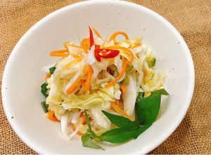 Hình của món Dưa cải bắp muối chua.