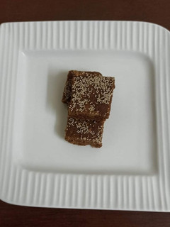 A picture of Sukhdi recipe (Gur papdi or Gol Papdi).