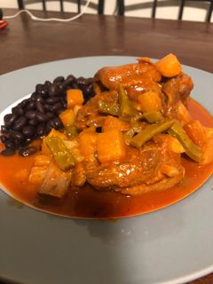 Una foto de Costillas de cerdo en adobo