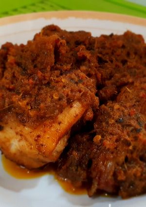 Foto resep Ayam bumbu hitam khas Madura