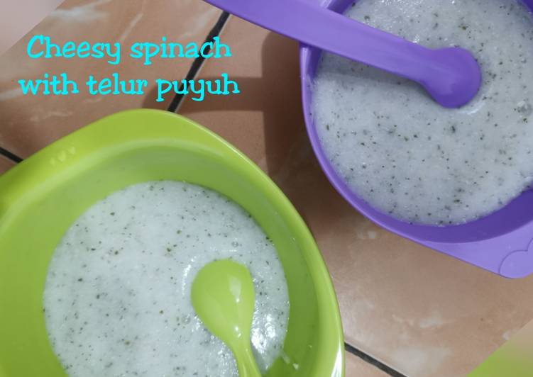 Cara Gampang Membuat Cheesy spinach with telur puyuh (mpasi 6mo), Menggugah Selera
