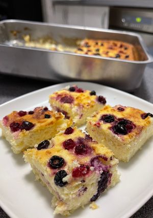 Túrós gyümölcsös (liszt nélkül) recept fotója