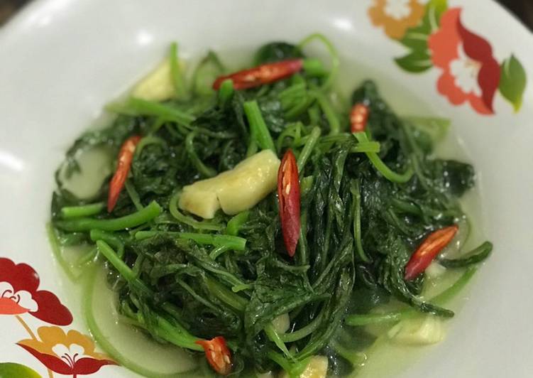Tumis Bayam Bawang Putih