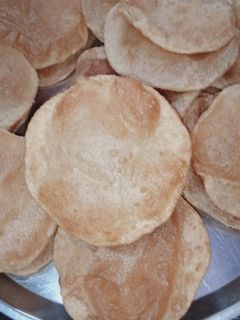 अजवाइन पूरी (Ajwain Puri recipe in hindi) रेसिपी मुख्य फोटो