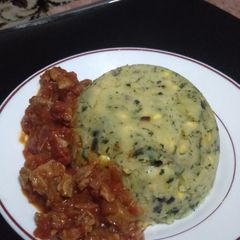 A picture of Mukimo and beef.
