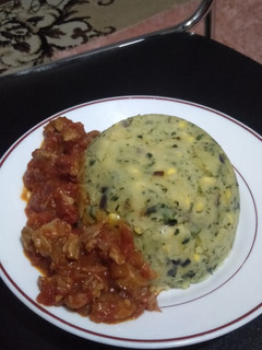 A picture of Mukimo and beef.