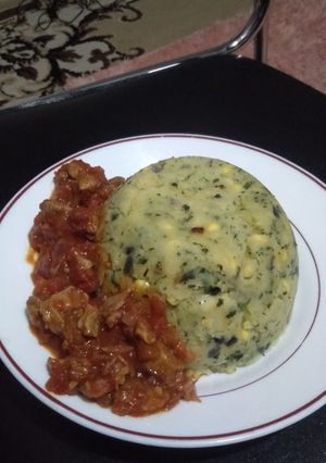 A picture of Mukimo and beef.