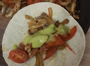 Una foto de Fajitas de pollo