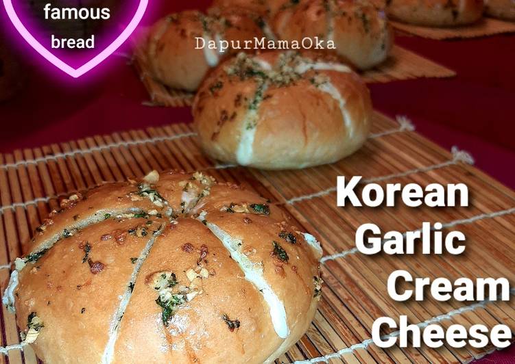 Korean Garlic Cream Cheese Bread 🧀🧄