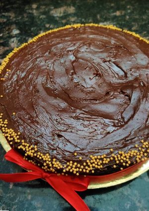 A picture of Eggless Chocolate Cake with Nutella.