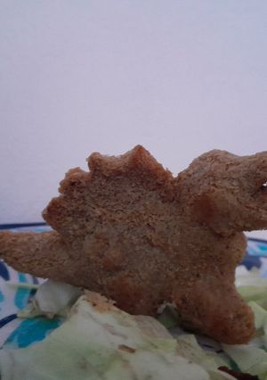 Una foto de Dinosaurios de avena (rellenos de queso)