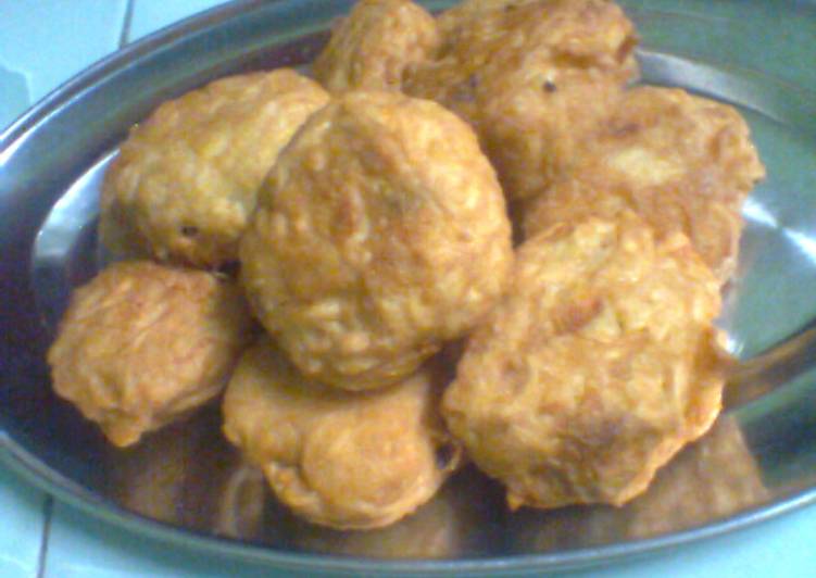 Cara Memasak Pergedel KentMie (kentang-mie) yang Gurih