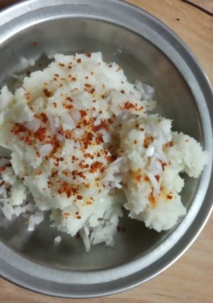 A picture of White locho.