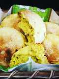 Bollos al curry y cúrcuma con semillas de girasol
