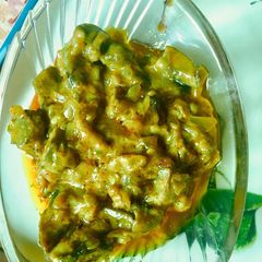 A picture of Mushroom gravy.
