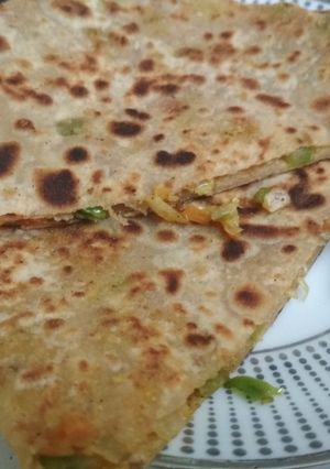 A picture of Veg paratha.