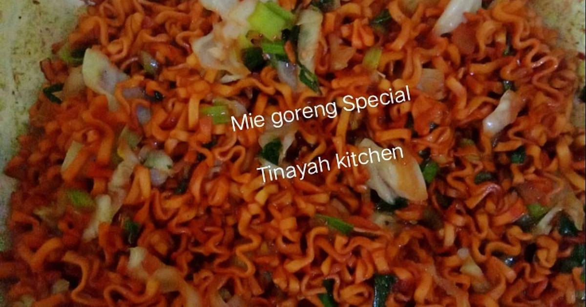 Resep Mie Goreng Special Oleh Tinayah Zha Cookpad