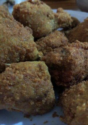A picture of Deep fried chicken.