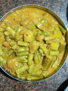 கொத்தவரங்காய் மாங்காய் முருங்கைக்காய் கலனி மண்டி செய்முறை முக்கிய புகைப்படம்