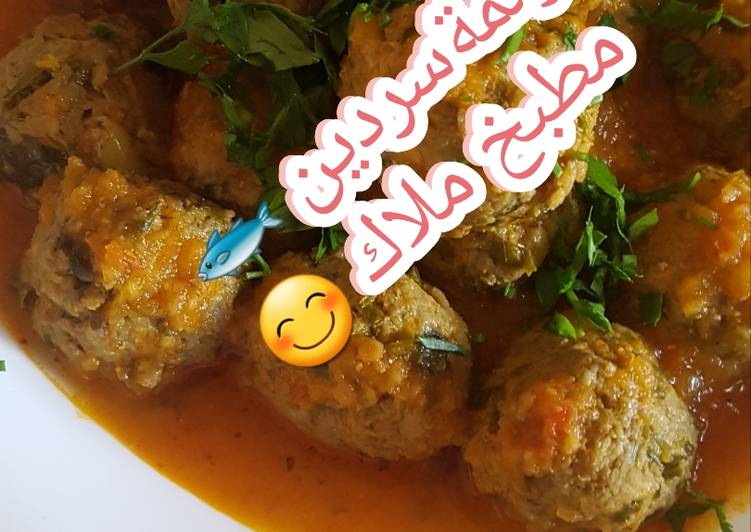 دولمة سردين مع رز بشعيرية طعم ما يمزح