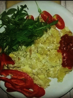 A picture of French Fries omelette.