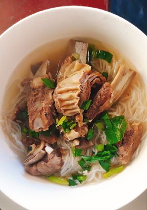 Hình của món Bún sườn bò.