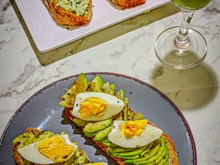 افوكادو توست مع البيض🥑