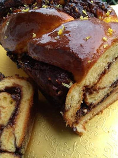 Foto di Treccia alla Nutella e nocciole