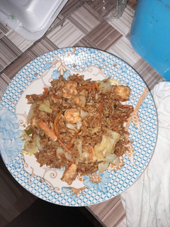 Una foto de Arroz con camarón